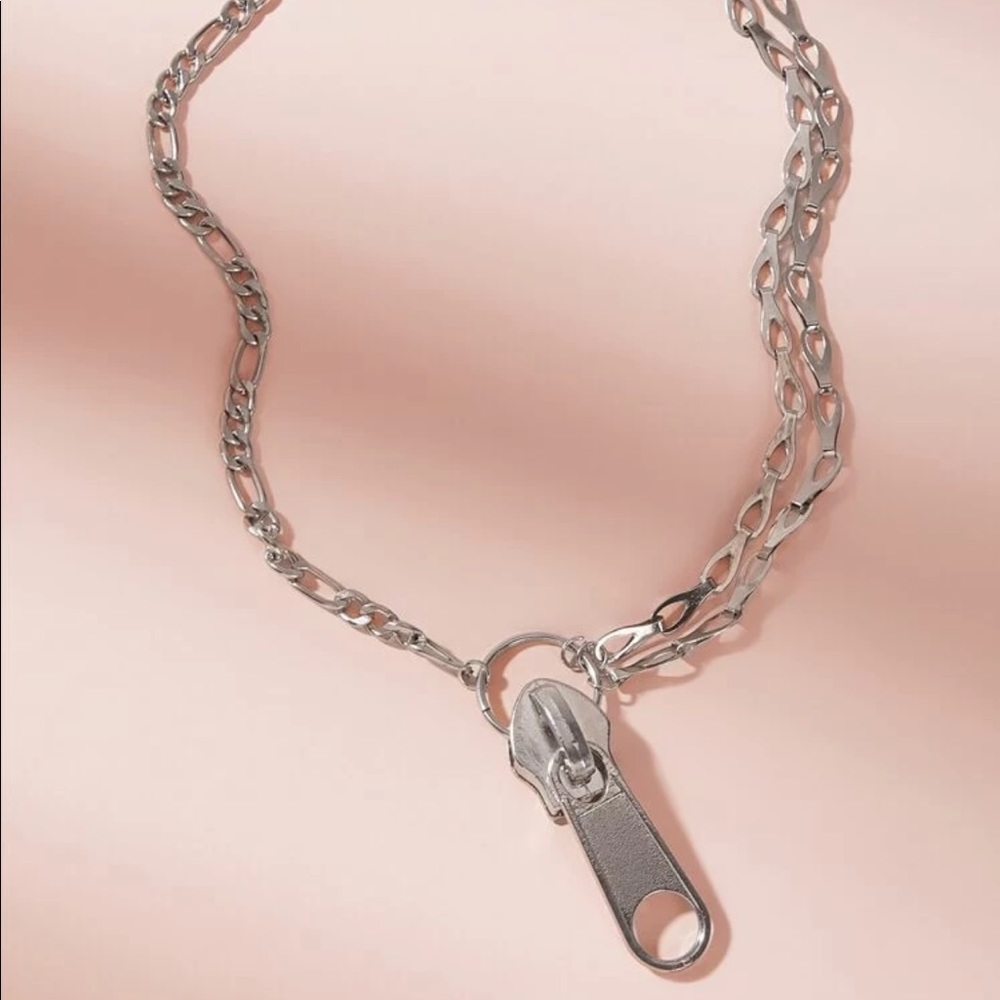 🦋Zipper Charm Chain Choker - Picture 2 of 4